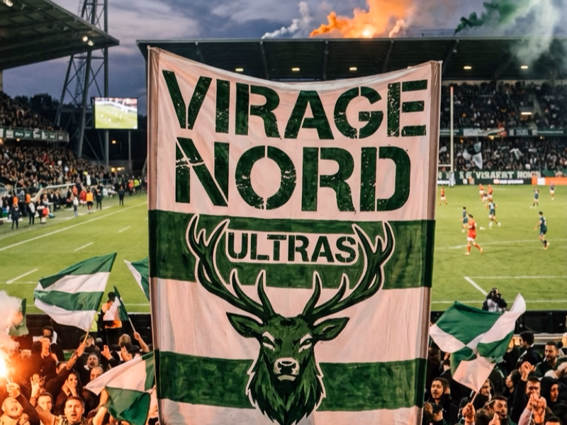 Tifo et drapeaux supporters rugby déployés en stade Top 14